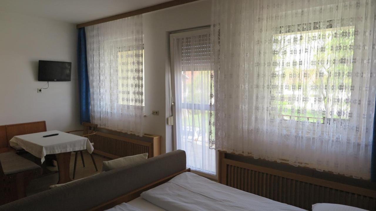 אילמיץ Gaestehaus Andreas Kroiss חדר תמונה